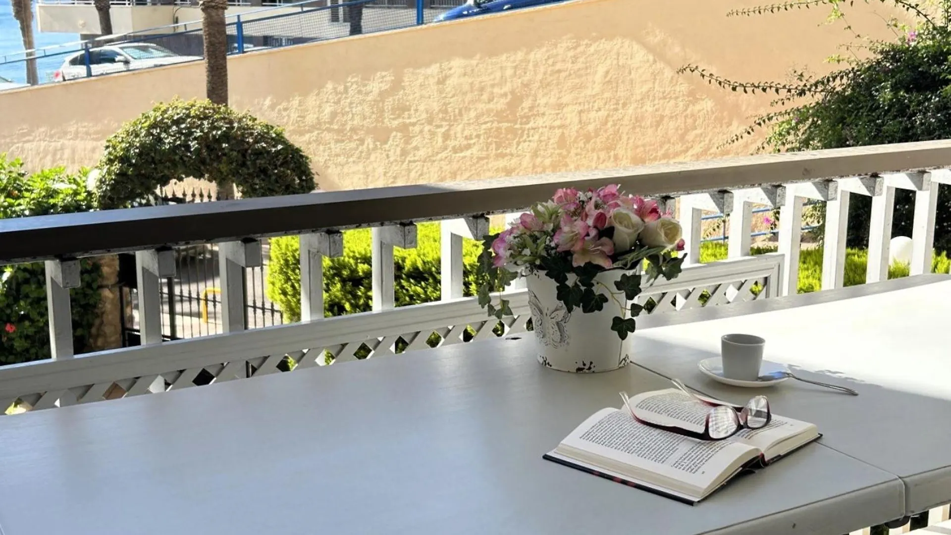 El Yate Lägenhet Aguadulce