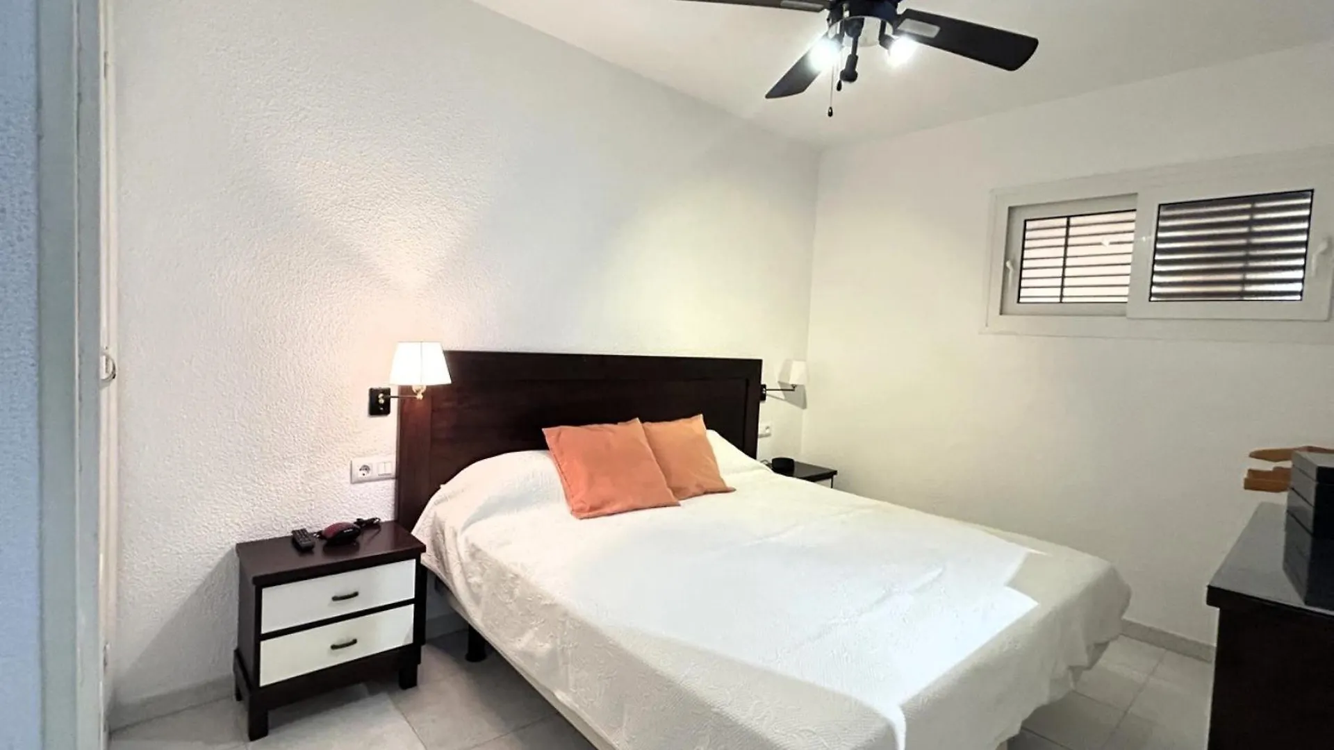 El Yate Apartman Aguadulce